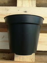 Vaso in plastica nero diametro 13 cm